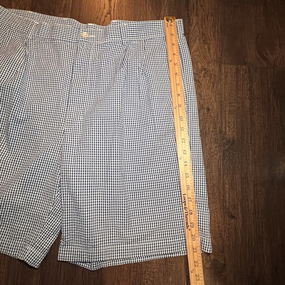 Jos A Bank Shorts Mens 40 Blue Check Gingham Pleated Stay Cool Golf Club Casual - Picture 5 of 9